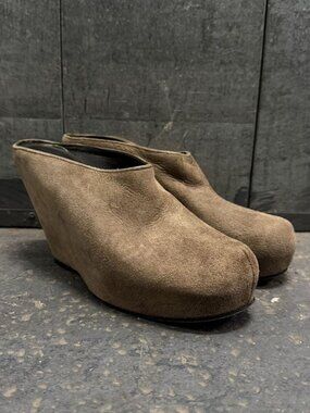 RICK OWENS Light Brown Suede Platform Wedge Mules Sz IT 37 US 7 Round Toe